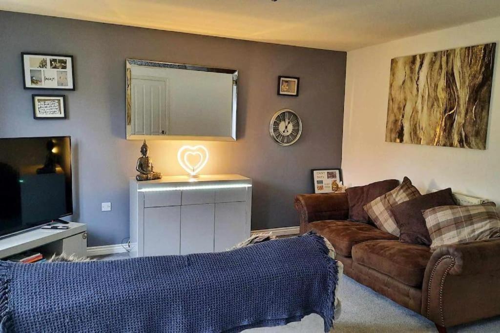 New - Modern From Home, 3 Bedrooms, 2.5 Bath * Plymouth